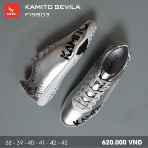 Giày bóng đá Kamito Sevila màu bạc mới nhất năm 2020